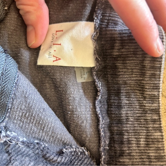 Love Is All Grey Corduroy O-Ring Zip-Front Miniskirt size L-Skirt-NOT WHITE - Picture 4 of 4